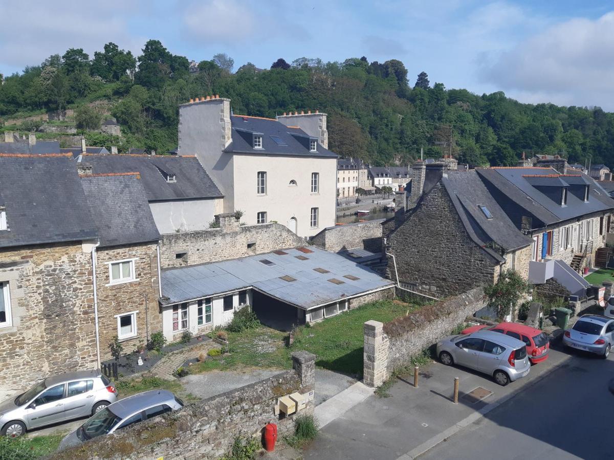 Bri22 -Lanvallay - La Petite Madeleine Dinan Exterior foto